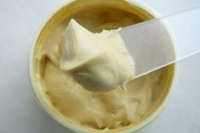 osteokondrosia tratatzeko etxeko pomada