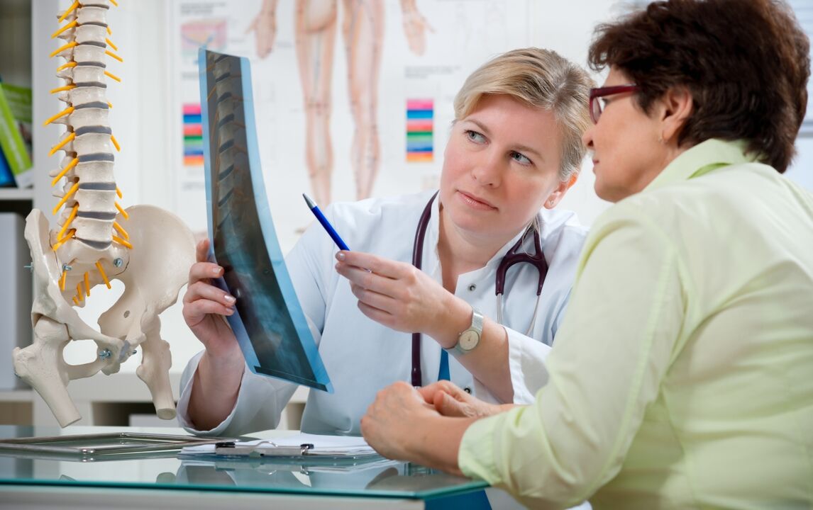 medikuak gomendioak ematen ditu zerbikal-osteokondrosirako